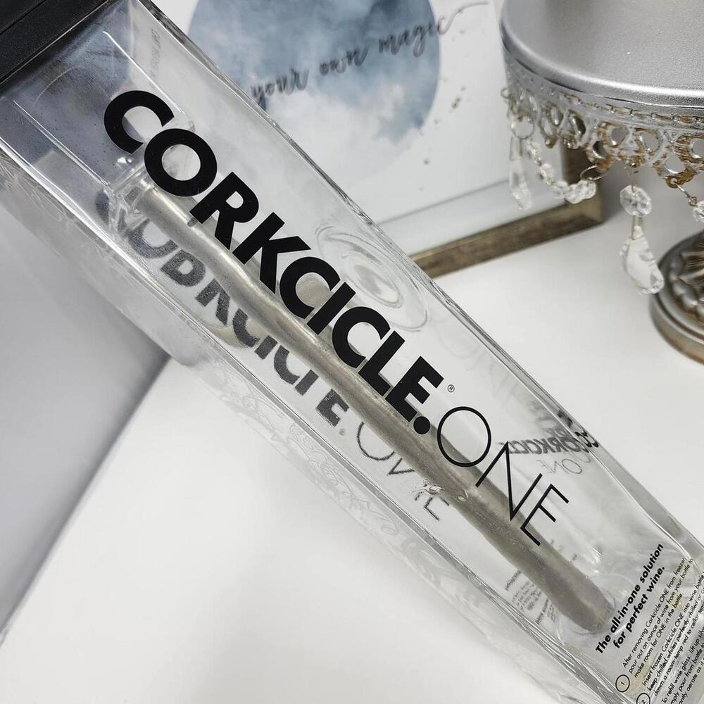 Corkcicle.ONE Wine Chiller Aerator Pourer Freezer Storage Case Barware